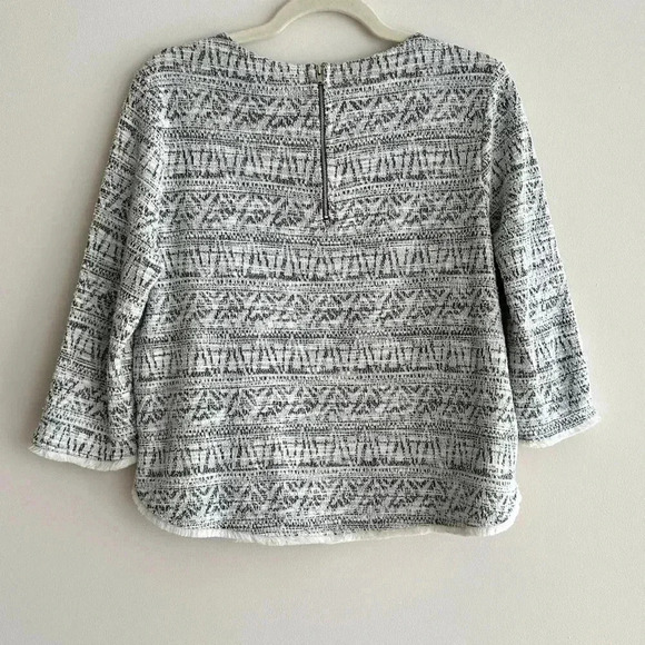 Anthropologie W5 Black and White Fringe Hem 3/4 Sleeve Zippered Aztec Blouse, M - Picture 14 of 16